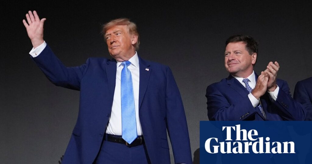 Trump nombra al jefe de inteligencia Jay Clayton como nuevo zar de IA de la Casa Blanca