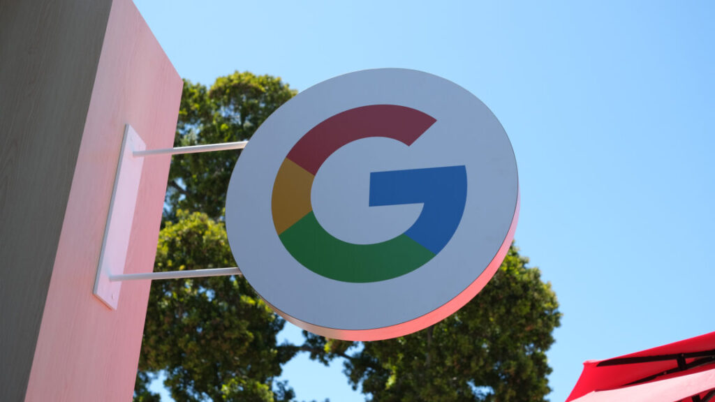 El juez desestima las demandas antimonopolio de Chegg y Penske contra la búsqueda de IA de Google